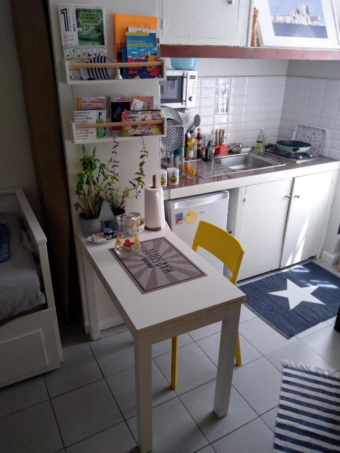Charming Studio With Patio In The Heart Of Marseille Exteriör bild